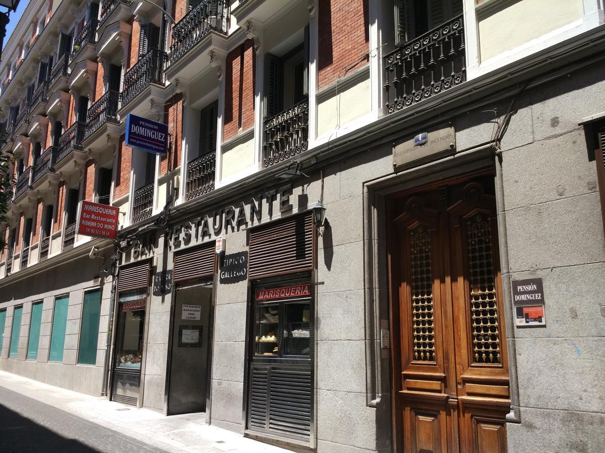 Pension Dominguez Madrid Exterior foto